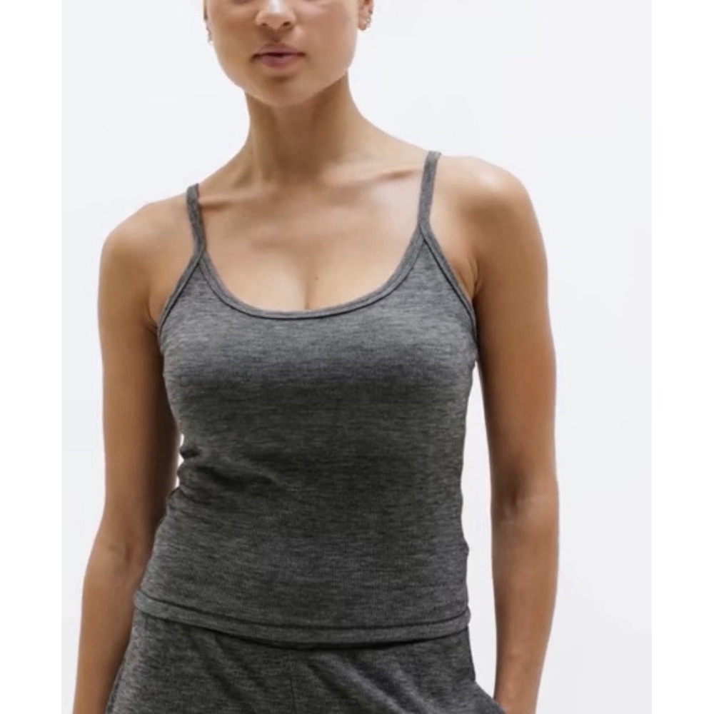 Athleta Sunday Rib Cami Women's Size Large Gray Layering Stretch Spring '26